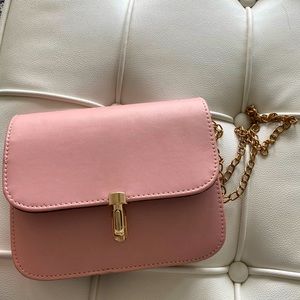 NWOT. Dusty pink leather crossbody bag
